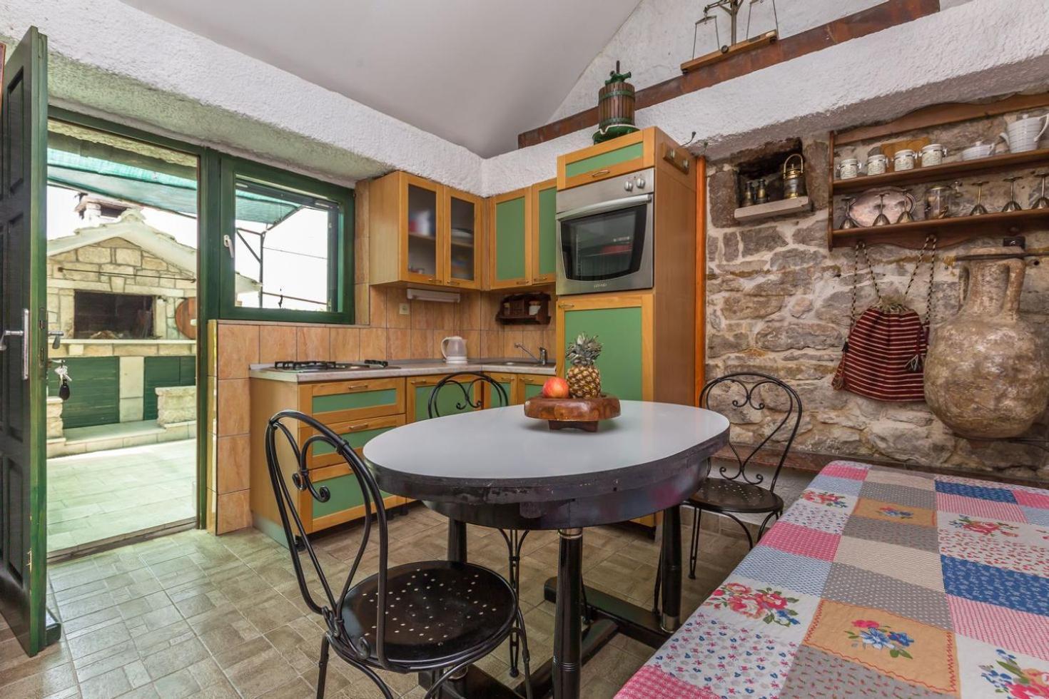 Mini Stone House Villa Omis Bagian luar foto
